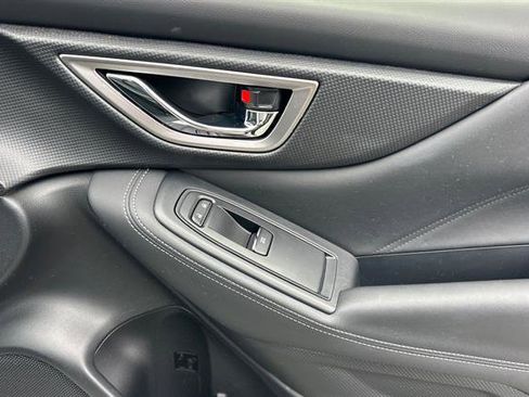 Used 2023 Subaru Forester Touring image 19