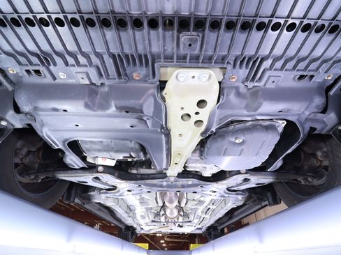 Used 2019 Toyota Corolla LE image 35