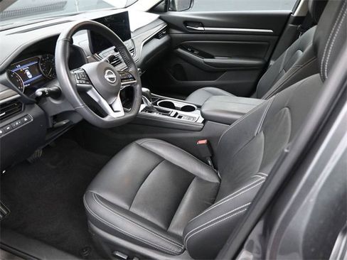 Used 2024 Nissan Altima 2.5 SL image 9