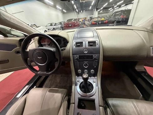 Used 2007 Aston Martin V8 Vantage Coupe RWD image 45