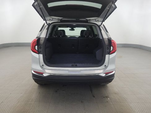 Used 2020 GMC Terrain SLT AWD/4WD image 29