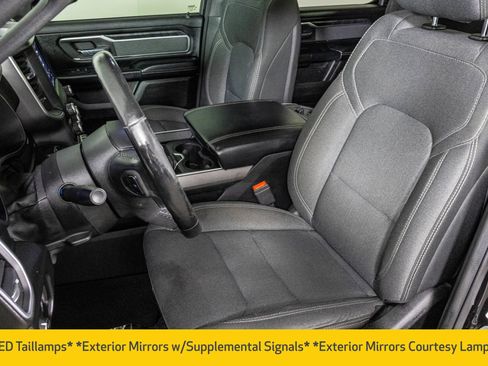 Used 2019 RAM 1500 Big Horn AWD/4WD image 27