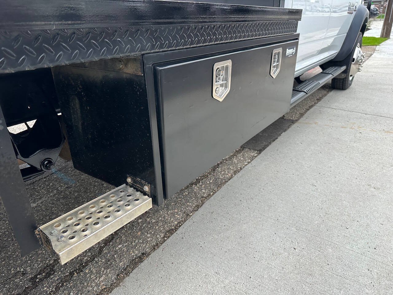 Used 2018 RAM 5500 Tradesman w/ Ambulance Prep Group AWD/4WD image 31