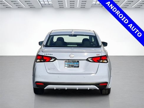 Used 2024 Nissan Versa SR w/ Trunk Package image 4
