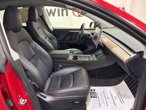 Used 2023 Tesla Model Y Long Range image 12