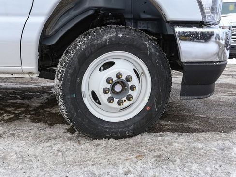 New 2026 Ford E-450 and Econoline 450 Super Duty w/ Power Equipment Group image 12