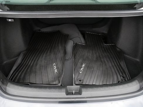 Used 2024 Honda Civic Sport image 18