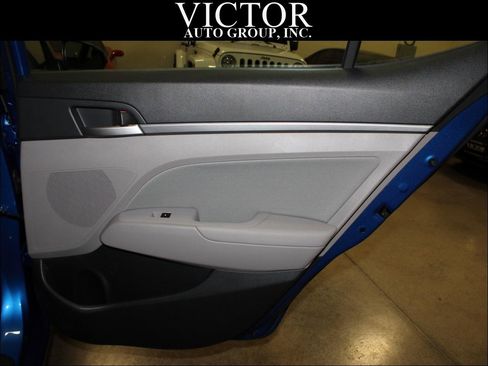 Used 2018 Hyundai Elantra SEL FWD image 33