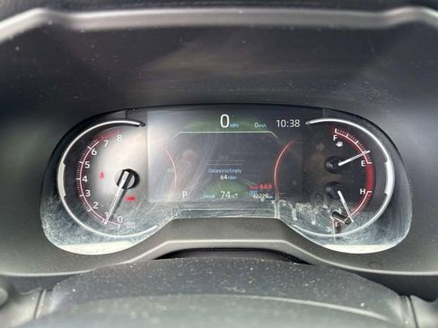 Used 2024 Toyota RAV4 XLE FWD image 27