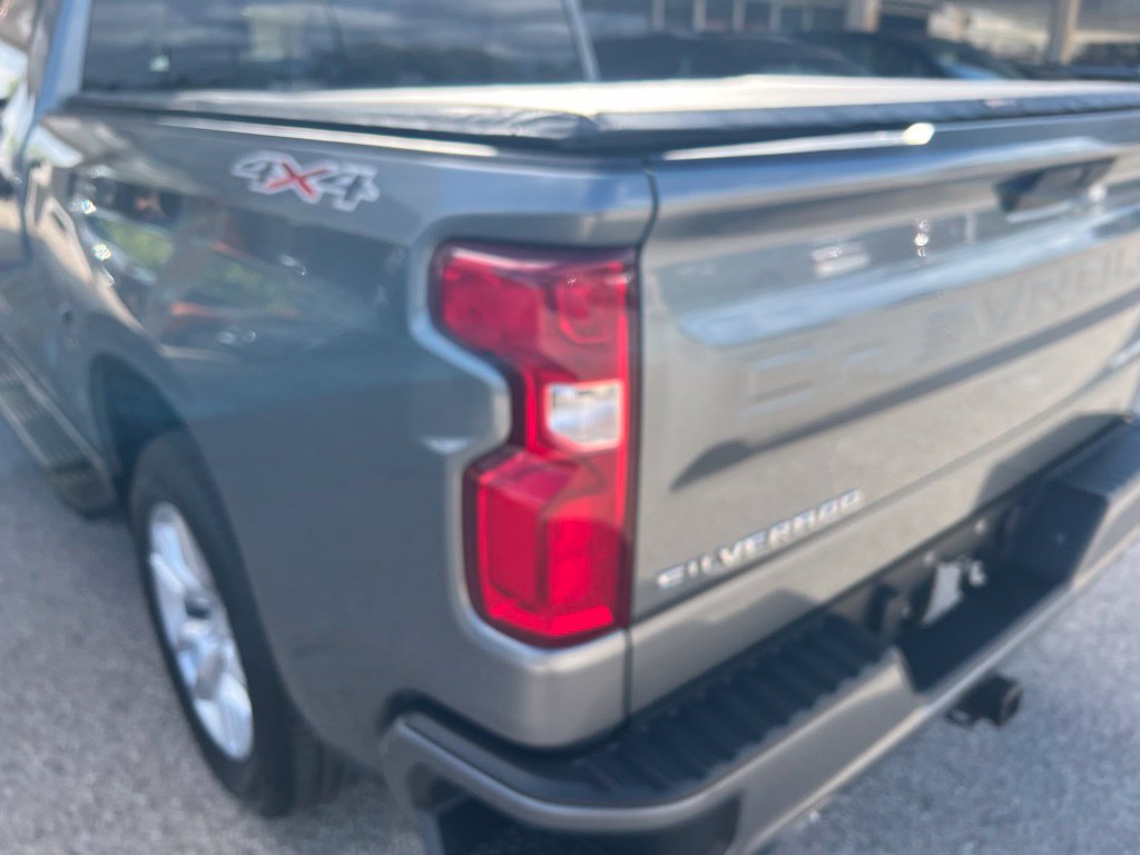 Used 2021 Chevrolet Silverado 1500 Custom AWD/4WD image 30