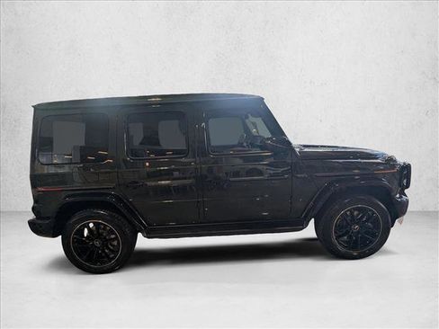 Used 2025 Mercedes-Benz G 550 image 4