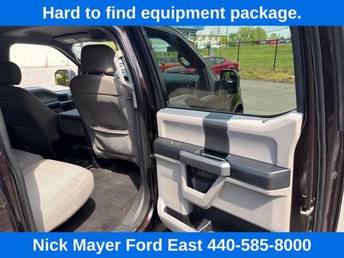 Used 2018 Ford F150 XLT w/ Equipment Group 302A Luxury AWD/4WD image 17