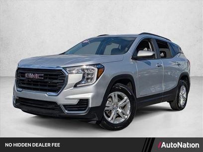 Used 2022 GMC Terrain SLE w/ Driver Convenience Package