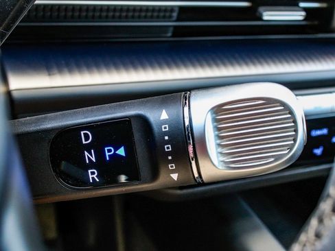 Used 2023 Hyundai Ioniq 6 SE image 31