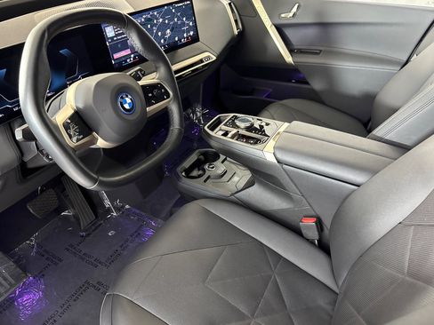 Certified 2024 BMW iX xDrive50 w/ Sport Package AWD/4WD image 4