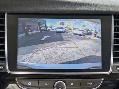 Used 2018 Buick Encore Premium FWD image 19