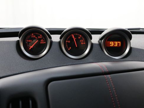 Used 2009 Nissan 370Z NISMO image 11