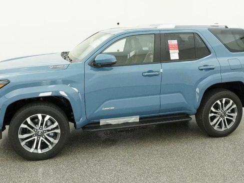 New 2026 Toyota 4Runner Limited AWD/4WD image 9