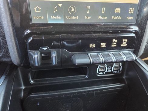 Used 2022 RAM 2500 Laramie image 17