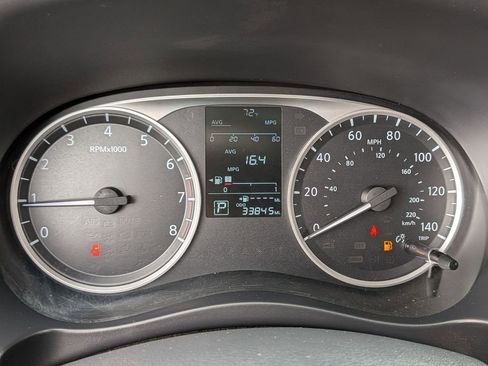 Certified 2024 Nissan Kicks S FWD image 18