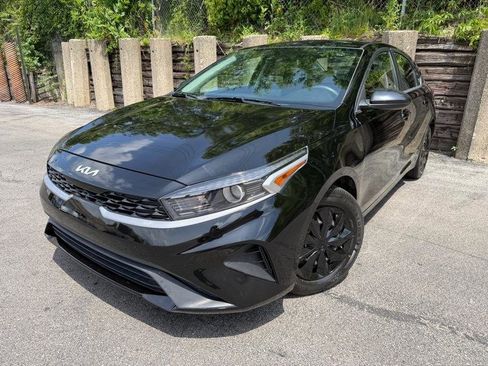 Used 2022 Kia Forte Sedan FWD image 1