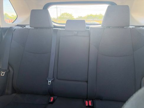 Used 2024 Toyota RAV4 LE AWD/4WD image 28