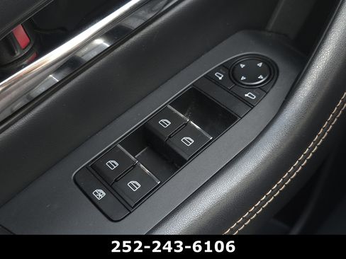 Used 2024 MAZDA CX-90 Plug-In Hybrid w/ Preferred AWD/4WD image 25
