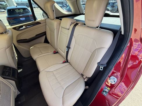 Used 2019 Mercedes-Benz GLE 400 4MATIC w/ Premium 1 Package image 13