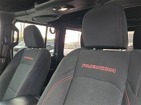 Used 2018 Jeep Wrangler Unlimited Rubicon image 14