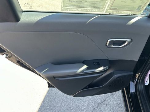 Used 2025 Kia K4 LXS image 20