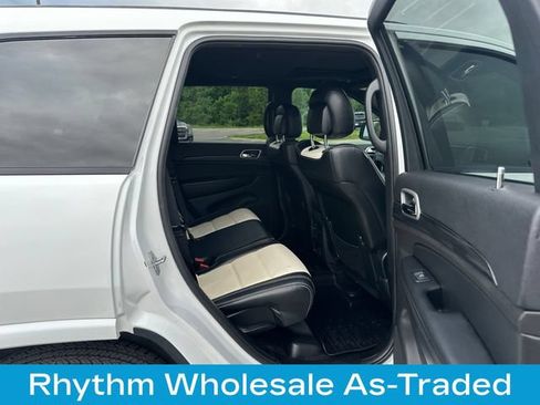 Used 2019 Jeep Grand Cherokee Altitude AWD/4WD image 21