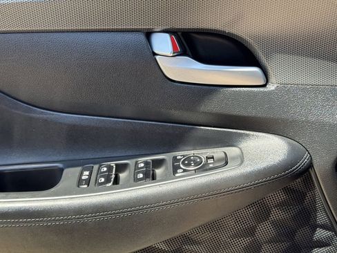 Used 2019 Hyundai Santa Fe SEL FWD image 24