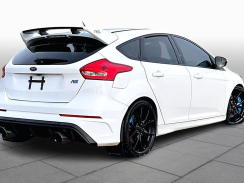 Used 2017 Ford Focus RS image 12
