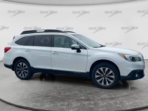 Used 2017 Subaru Outback 2.5i Limited w/ Popular Package #5 AWD/4WD image 9