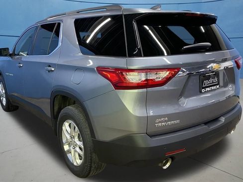 Used 2020 Chevrolet Traverse LT image 7