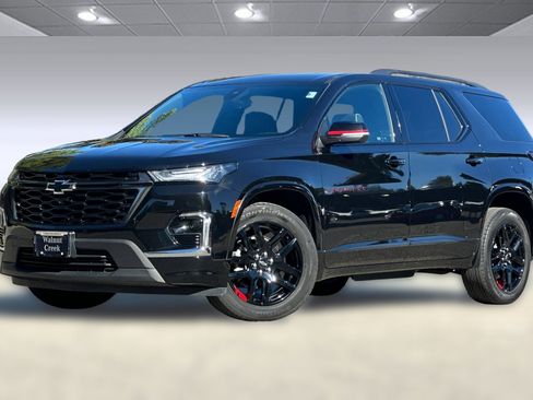 Used 2023 Chevrolet Traverse Premier w/ Redline Edition image 25