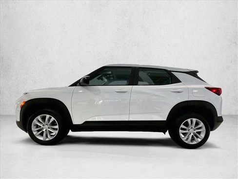 Used 2023 Chevrolet TrailBlazer LS FWD image 6