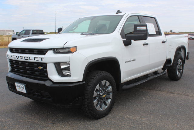 Used 2022 Chevrolet Silverado 2500 Custom w/ Custom Value Package AWD/4WD image 8
