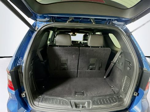 Used 2024 Dodge Durango GT image 31