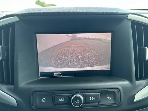 Used 2022 GMC Terrain SLE w/ Driver Convenience Package FWD image 24