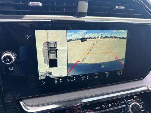 Used 2023 GMC Sierra 1500 AT4 w/ AT4 Premium Package image 15