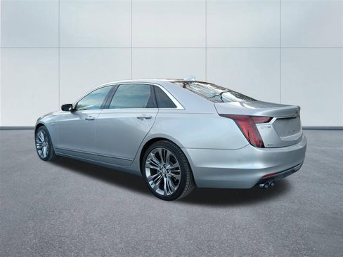 Used 2019 Cadillac CT6 Platinum image 3