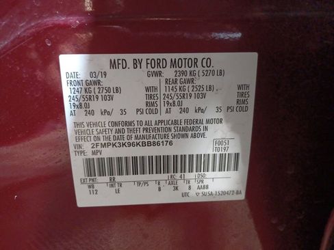 Used 2019 Ford Edge Titanium w/ Cold Weather Package image 26