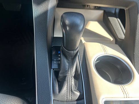 Certified 2020 Toyota Avalon Limited w/ Advanced Safety Package FWD image 27
