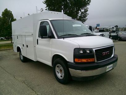 New 2025 GMC Savana 3500 w/ Power Convenience Package