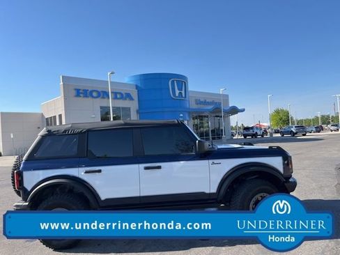 Used 2021 Ford Bronco Badlands image 1