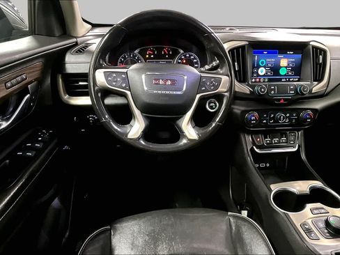 Used 2020 GMC Terrain Denali w/ Denali Premium Package AWD/4WD image 6