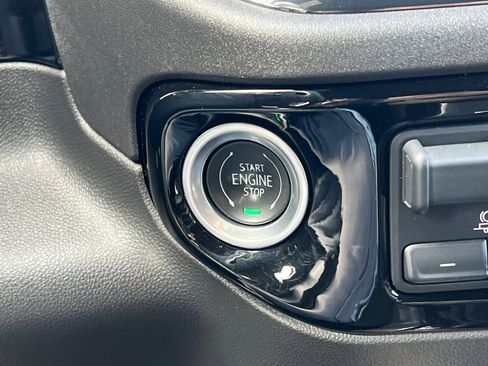 Certified 2024 Chevrolet Silverado 1500 ZR2 w/ Technology Package image 34