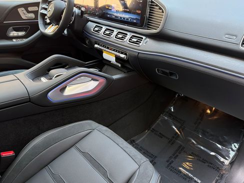 New 2026 Mercedes-Benz GLE 53 AMG 4MATIC image 15