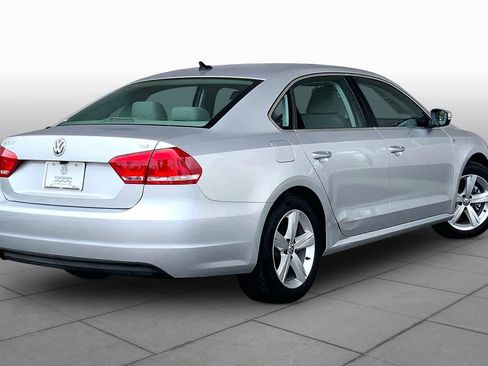 Used 2014 Volkswagen Passat 1.8T Wolfsburg Edition FWD image 12